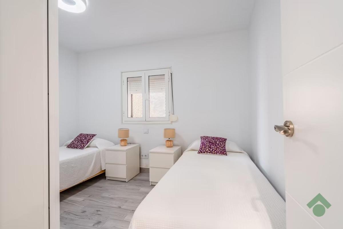 Apartamento Torre Vigia コニル・デ・ラ・フロンテラ エクステリア 写真